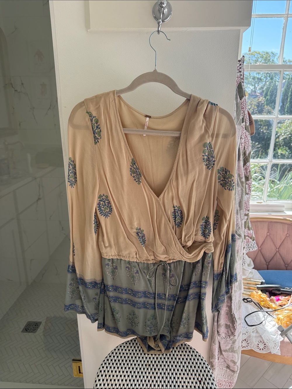 FREE PEOPLE ROMPER SMALL